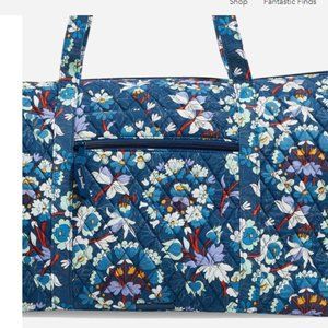 vera bradley deluxe travel tote Brand new